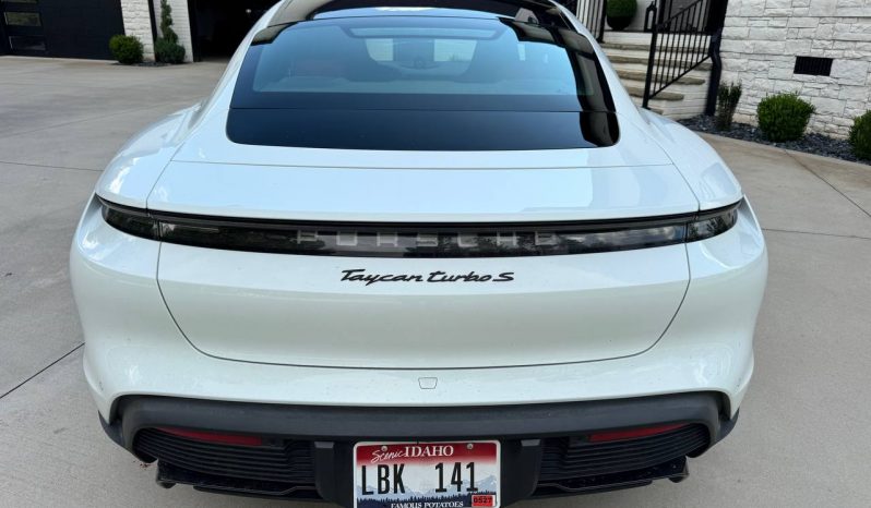 
PORSCHE TAYCAN TURBO S, 2020 full									