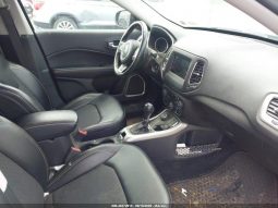 
JEEP COMPASS LATITUDE 4X4, 2019 full									