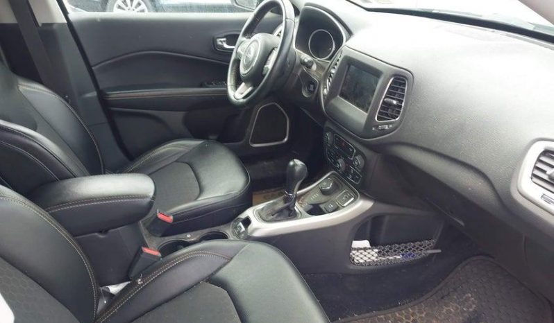 
JEEP COMPASS LATITUDE 4X4, 2019 full									