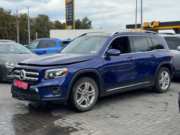 MERCEDES-BENZ GLB 250 4MATIC, 2021 (2020)
