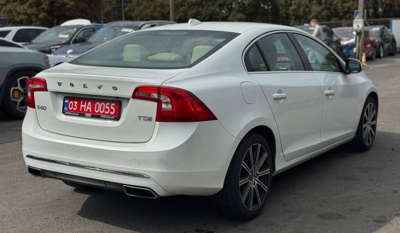 
VOLVO S60 PREMIER, 2018 full									