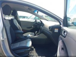 
HYUNDAI IONIQ HYBRID SEL, 2018 (2017) full									