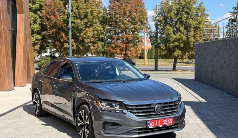 
VOLKSWAGEN PASSAT SE, 2021 full									