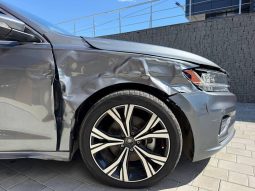 
VOLKSWAGEN PASSAT SE, 2021 full									