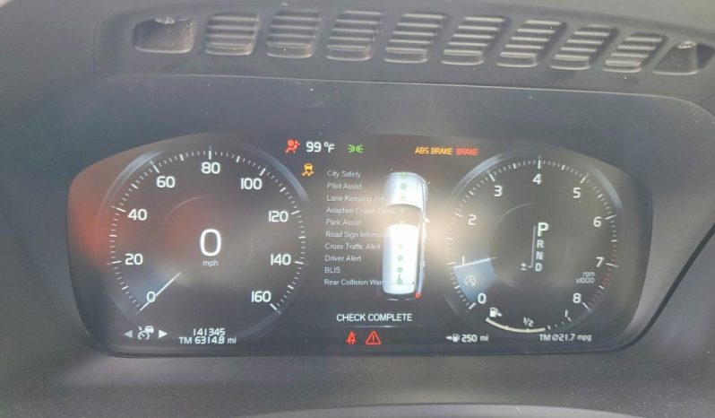 
VOLVO XC90 T6, 2017 (2016) full									