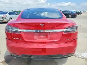 TESLA MODEL S 75, 2016