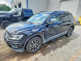 VOLKSWAGEN TIGUAN SE, 2021 (2020)