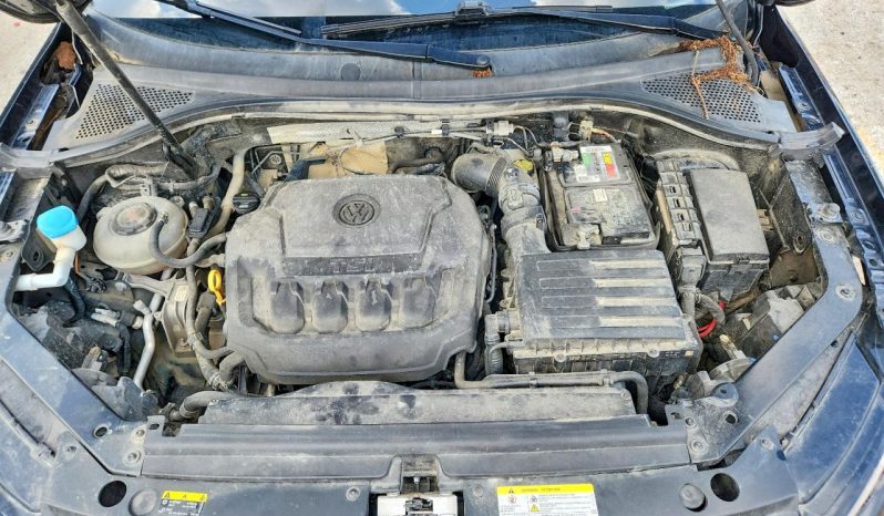 
VOLKSWAGEN TIGUAN SE, 2021 (2020) full									