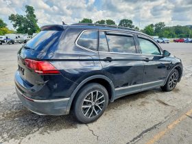 VOLKSWAGEN TIGUAN SE, 2021 (2020)