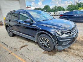 VOLKSWAGEN TIGUAN SE, 2021 (2020)