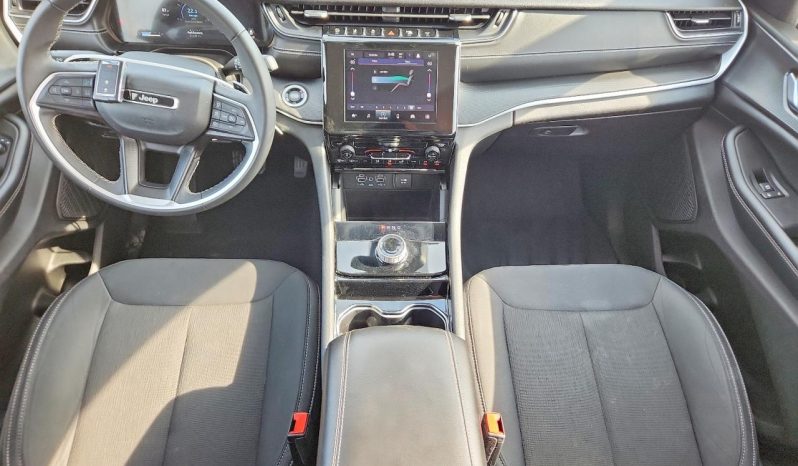 
JEEP GRAND CHEROKEE L LAREDO, 2023 full									
