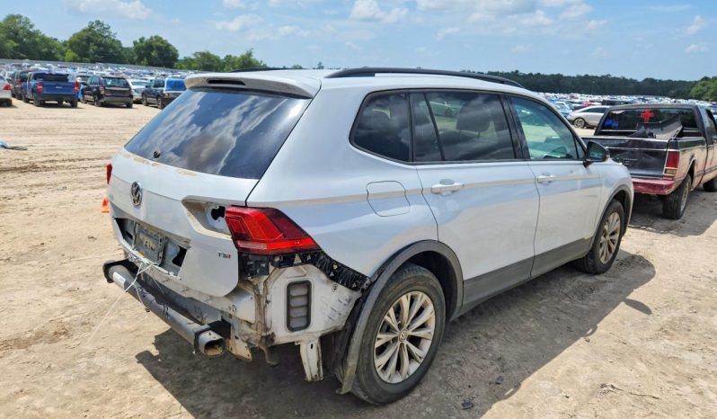
VOLKSWAGEN TIGUAN S, 2018 (2017) full									