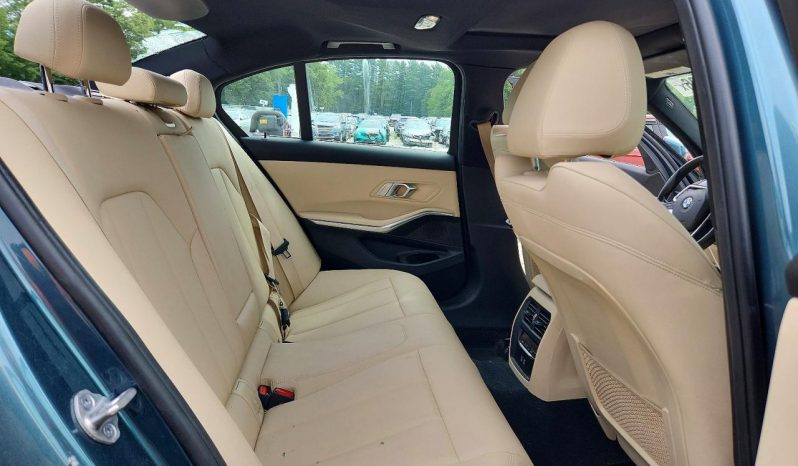 
BMW 330XI, 2021 full									
