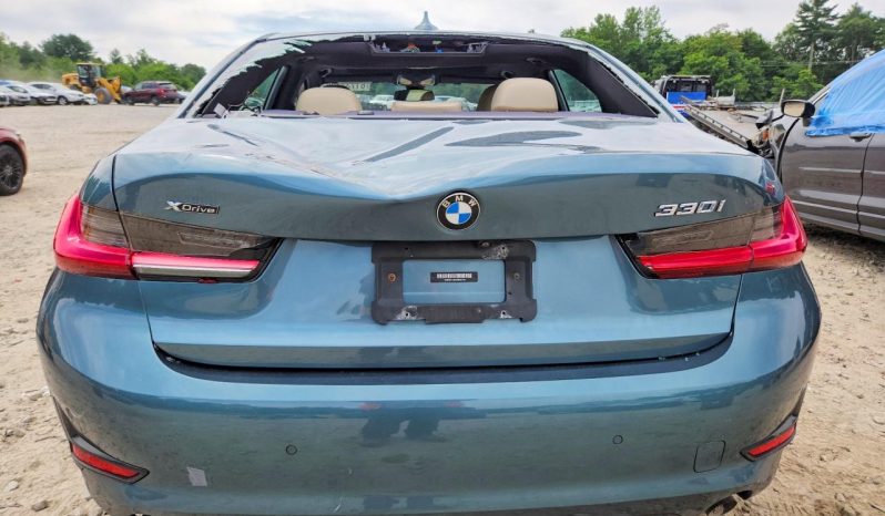 
BMW 330XI, 2021 full									