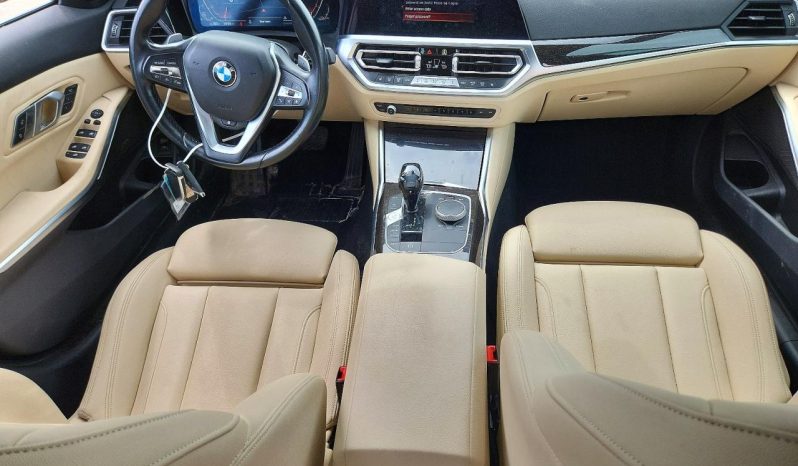 
BMW 330XI, 2021 full									