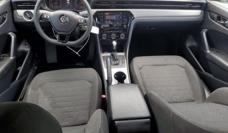 
VOLKSWAGEN PASSAT S, 2020 full									