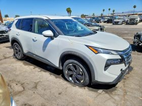 NISSAN ROGUE SV, 2025 (2024)