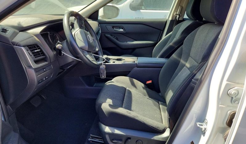 
NISSAN ROGUE SV, 2025 (2024) full									