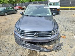
VOLKSWAGEN TIGUAN SE, 2024 full									