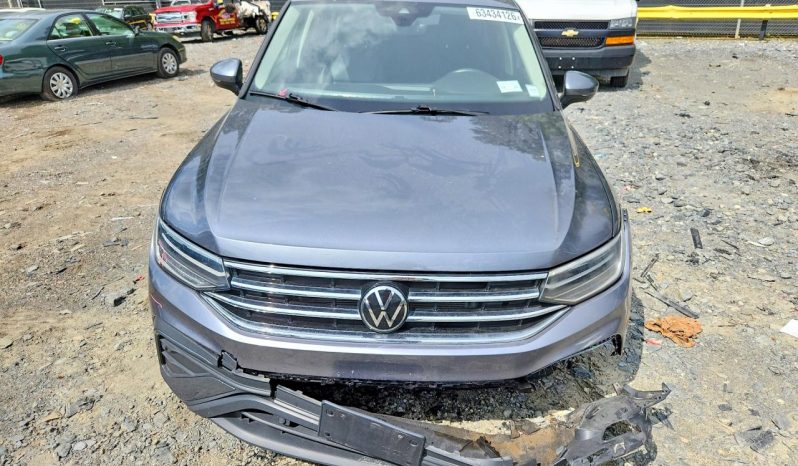 
VOLKSWAGEN TIGUAN SE, 2024 full									