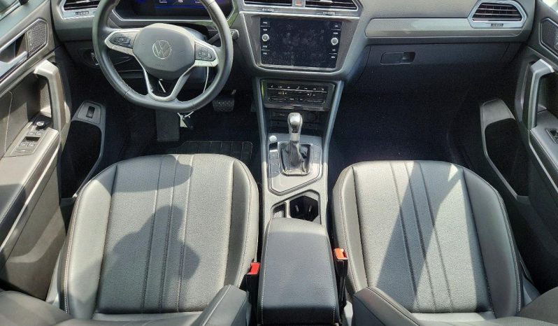 
VOLKSWAGEN TIGUAN SE, 2024 full									
