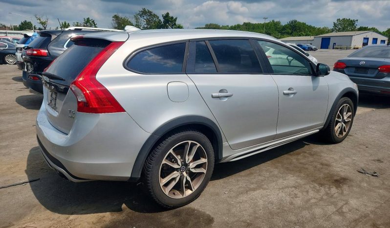
VOLVO V60 CROSS COUNTRY PREMIER, 2017 (2016) full									