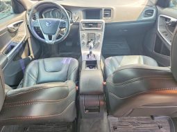 
VOLVO V60 CROSS COUNTRY PREMIER, 2017 (2016) full									