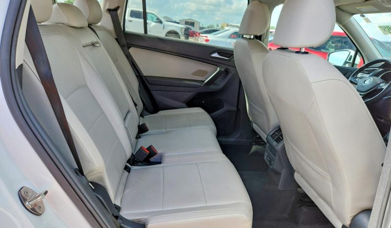 
VOLKSWAGEN TIGUAN SE, 2021 full									