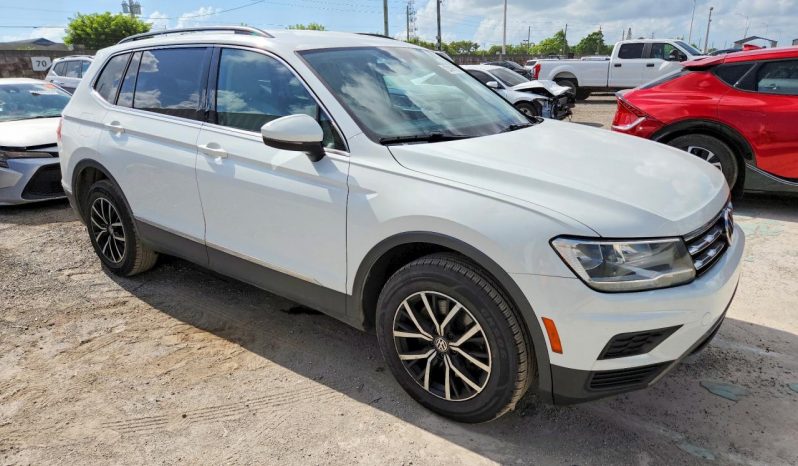 
VOLKSWAGEN TIGUAN SE, 2021 full									