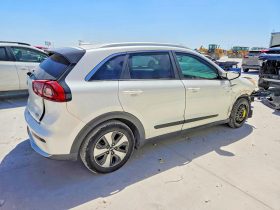 KIA NIRO LX, 2017