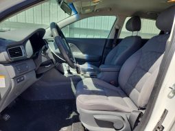 
KIA NIRO LX, 2017 full									