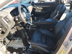 
VOLVO V90 CROSS COUNTRY T5 MOMENTUM, 2018 (2017) full									