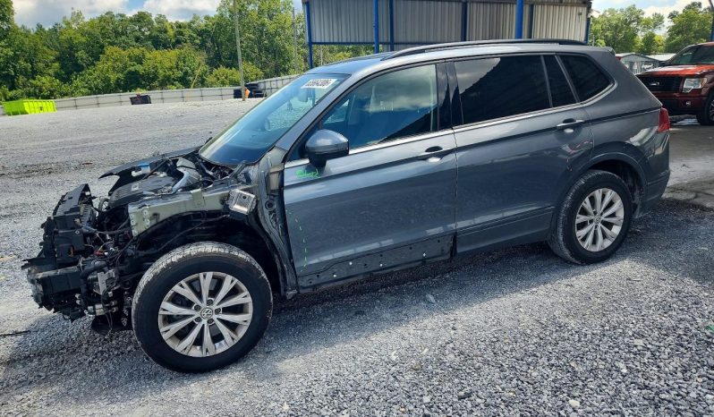 
VOLKSWAGEN TIGUAN S, 2018 (2017) full									