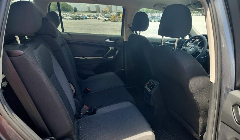 
VOLKSWAGEN TIGUAN S, 2018 (2017) full									
