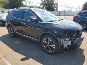 NISSAN ROGUE SL, 2018 (2017)