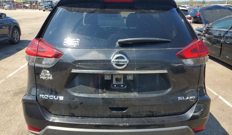 
NISSAN ROGUE SL, 2018 (2017) full									