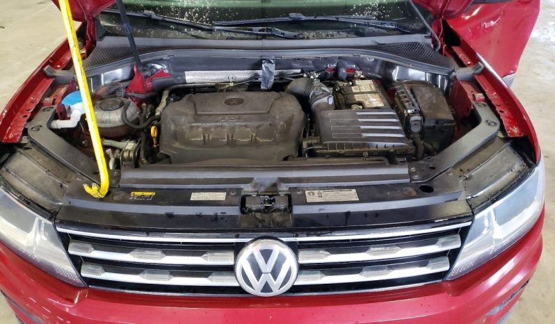 
VOLKSWAGEN TIGUAN SE, 2018 full									