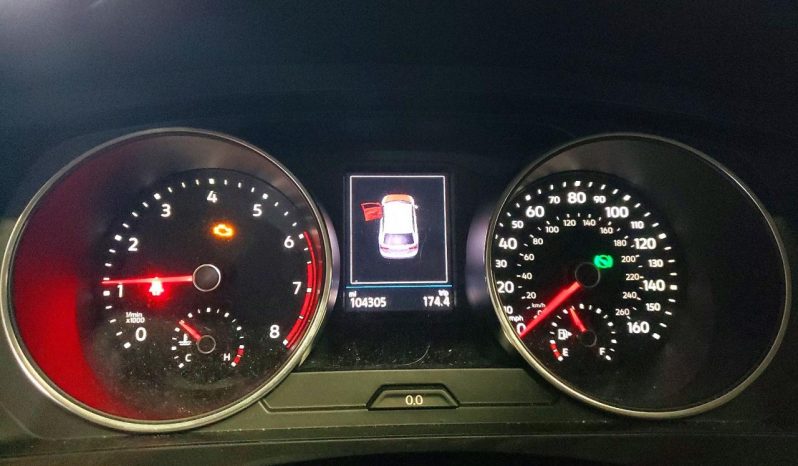 
VOLKSWAGEN TIGUAN SE, 2018 full									
