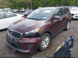 
KIA SORENTO 2.4L LX, 2019 (2018) full									
