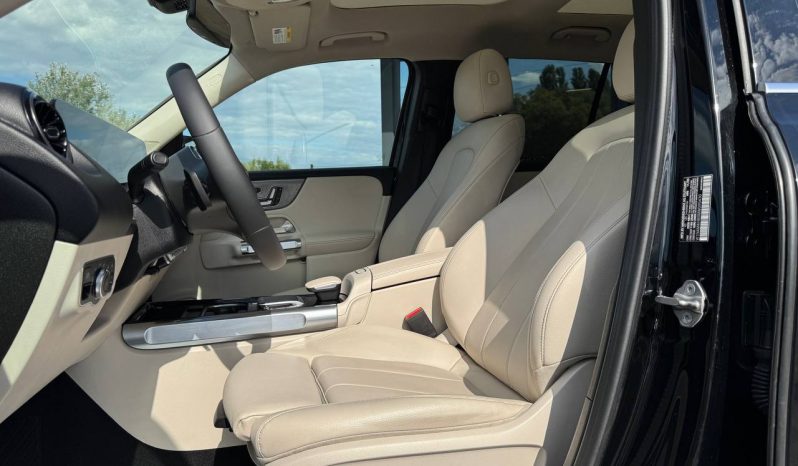 
MERCEDES-BENZ GLB 250 4MATIC, 2021 (2020) full									