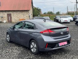 HYUNDAI IONIQ HYBRID BLUE, 2018 (2017)