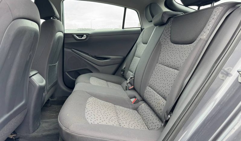 
HYUNDAI IONIQ HYBRID BLUE, 2018 (2017) full									