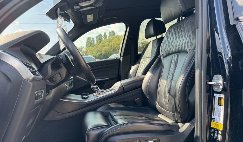 
BMW X5 M50I, 2020 (2019) full									
