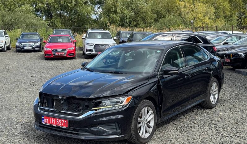 
VOLKSWAGEN PASSAT SE, 2020 full									