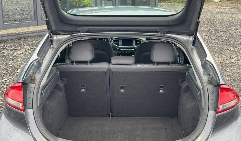 
HYUNDAI IONIQ HYBRID BLUE, 2018 (2017) full									
