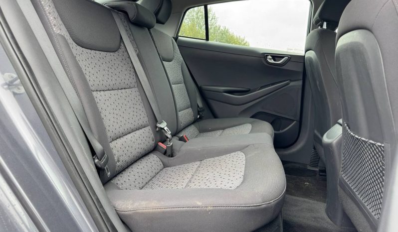 
HYUNDAI IONIQ HYBRID BLUE, 2018 (2017) full									