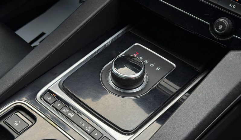 
JAGUAR F-PACE PREMIUM, 2017 (2016) full									