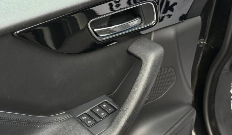 
JAGUAR F-PACE PREMIUM, 2017 (2016) full									