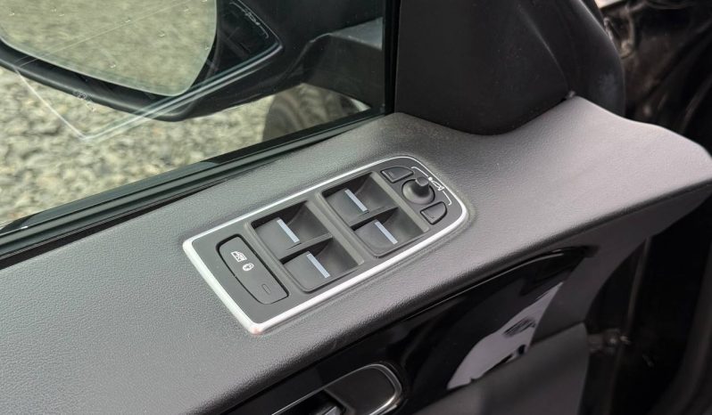 
JAGUAR F-PACE PREMIUM, 2017 (2016) full									