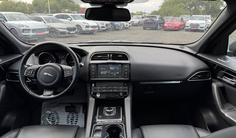 
JAGUAR F-PACE PREMIUM, 2017 (2016) full									
